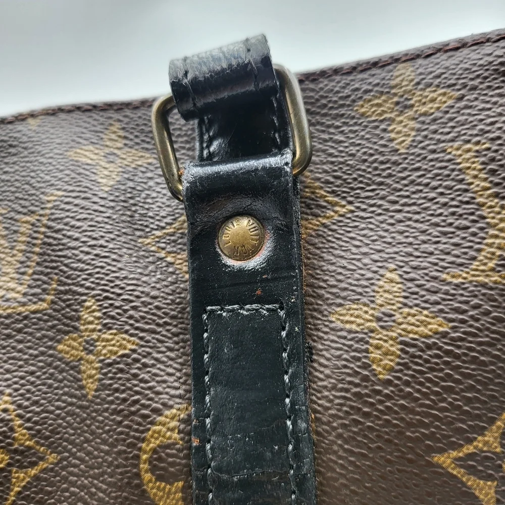LOUIS VUITTON Monogram Sac Shopping Tote Bag..authentic..